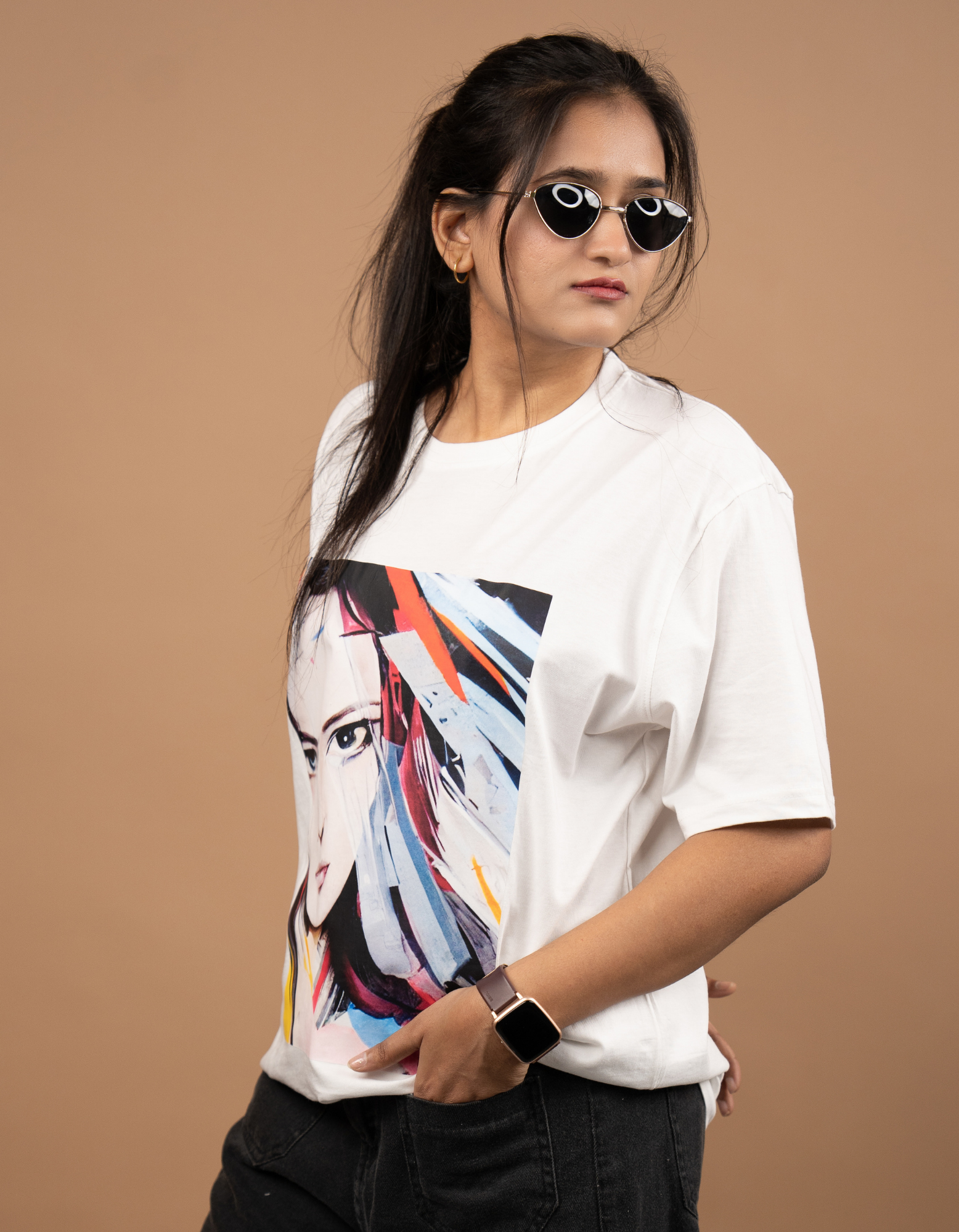 Anime Oversized T-shirt side pose