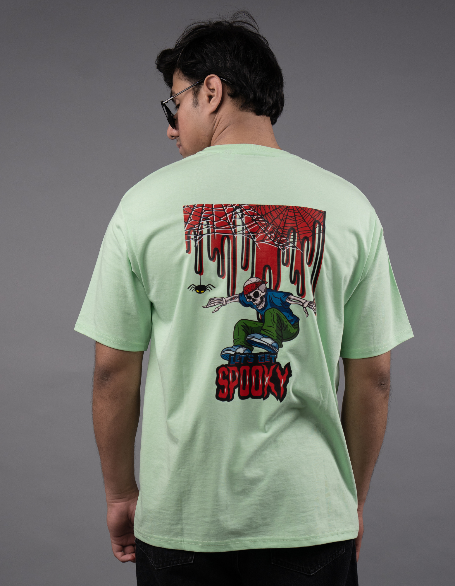 Spooky Graphic Printed Men’s Oversized T-shirt